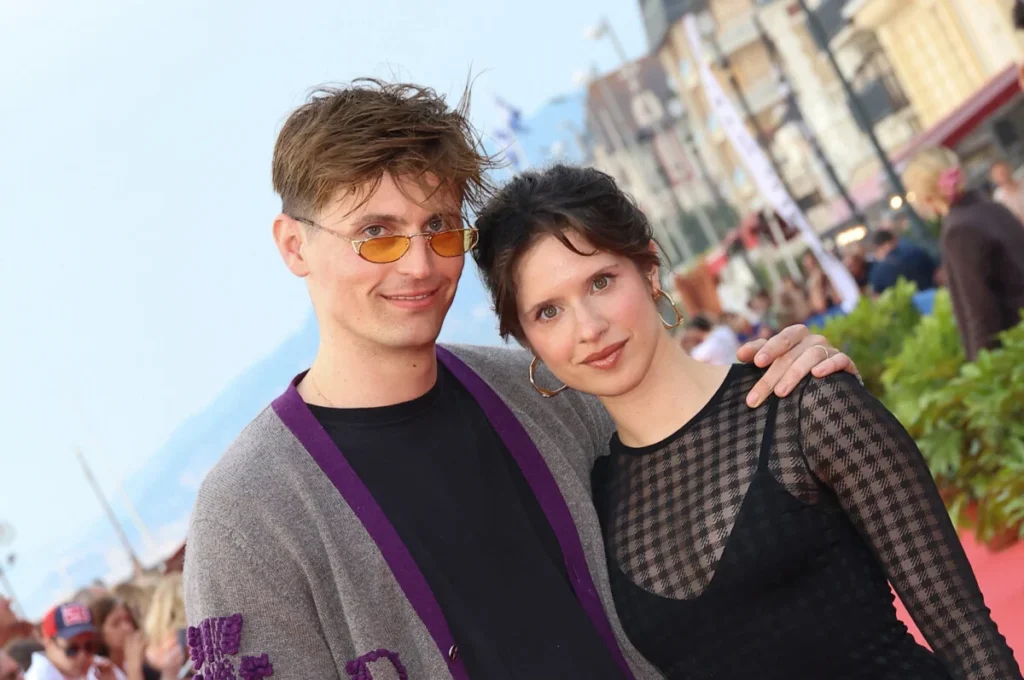 Raphael Quenard couple