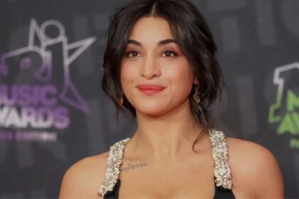 Camélia Jordana nez